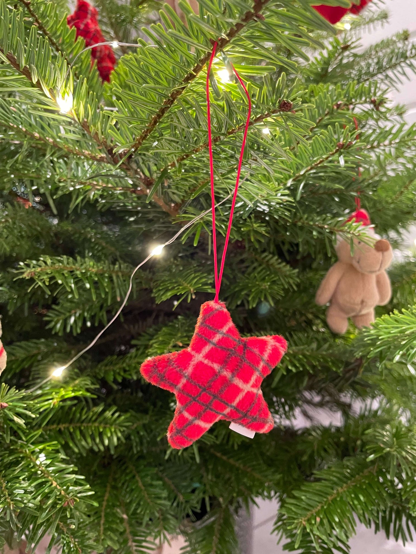 nici weihnachtsbaumanhänger, sternanhänger in beige kariert 6 tlg. , christbaumschmuck, weihnachtsschmuck rot kariert