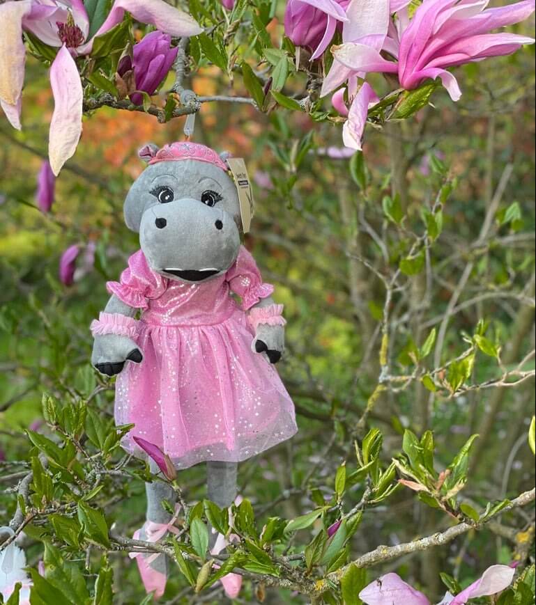 sweety toys 13425 hippo nilpferd stoffpuppe softpuppe ballerina fee plüschtier kuscheltier prinzessin 30 cm mit krone