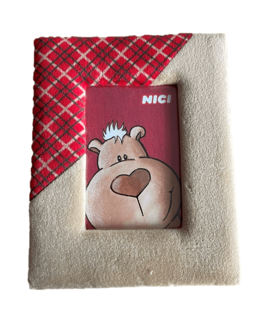 nici bilderrahmen aus plüsch in beige, 12,5cm x 8,5cm, plüsch bilderrrahmen, bildgeschenke, geschenkideen