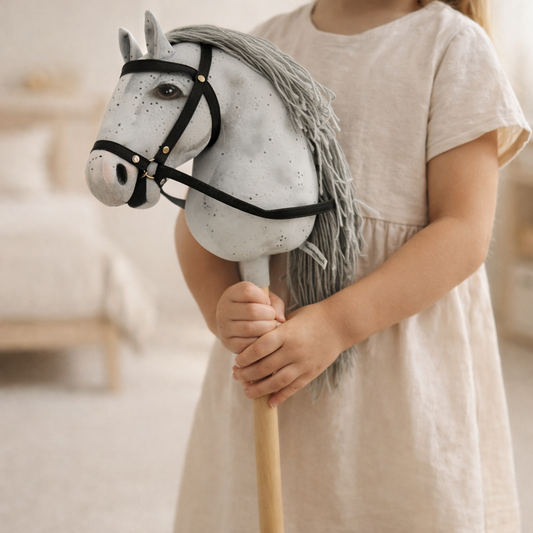 Hobby Horse Steckenpferd – Pferd für Kinder weiß schwarz