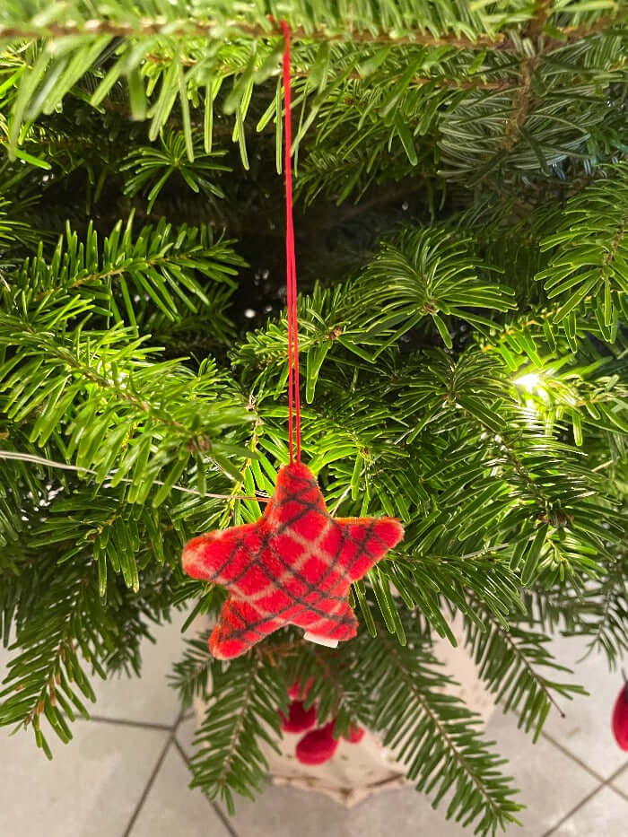 nici weihnachtsbaumanhänger, sternanhänger in rot kariert 6 tlg., christbaumschmuck, weihnachtsschmuck